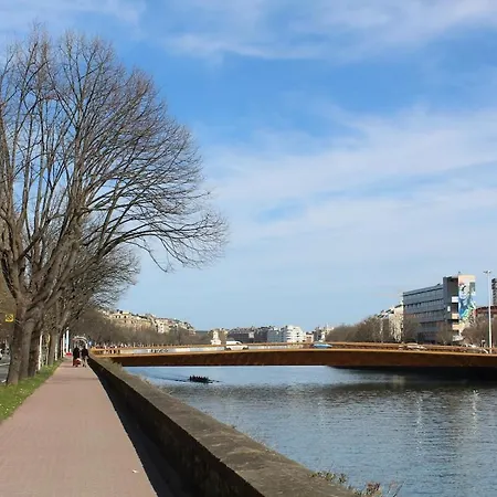 Spacious Independent Bright And With Views 圣塞瓦斯蒂安