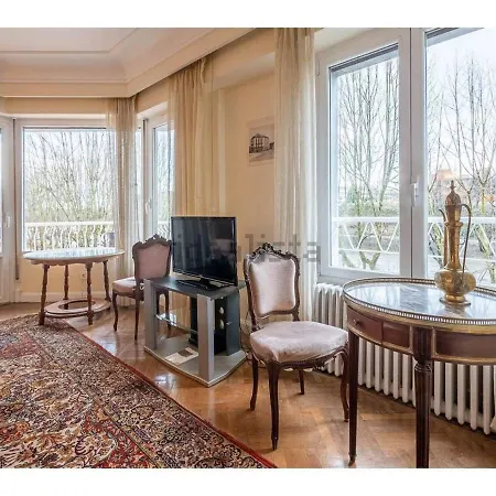 Spacious Independent Bright And With Views * 圣塞瓦斯蒂安