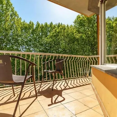 Spacious Independent Bright And With Views 公寓 *