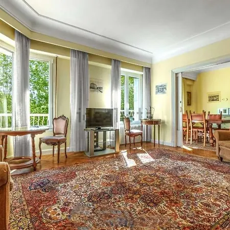 Spacious Independent Bright And With Views 公寓 *