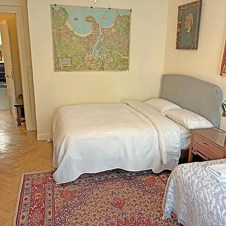 Spacious Independent Bright And With Views