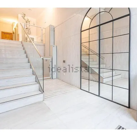 Spacious Independent Bright And With Views Apartment